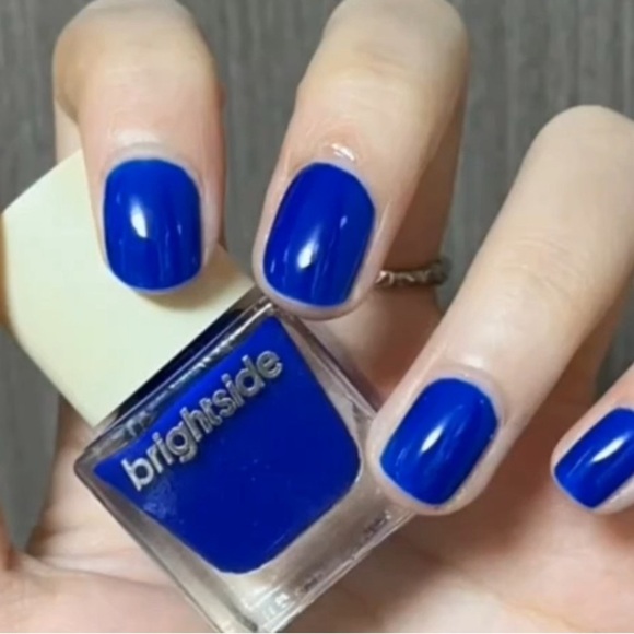 24pcs Glossy Short Square Klein Blue Press On Nails Solid - Picture 3 of 5